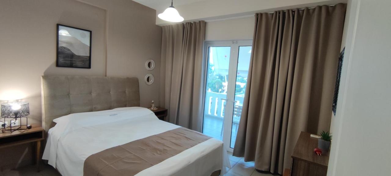 Alexandra'S Glifa Apartments Luaran gambar